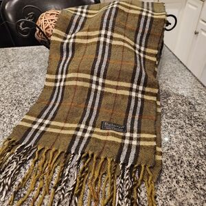 Burberry Nova Check Wool Scarf